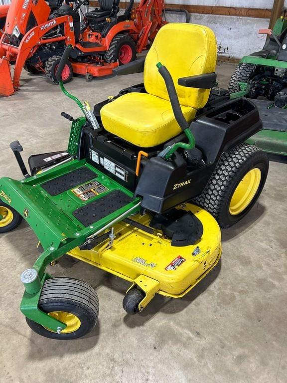 Image of John Deere Z540R equipment image 1