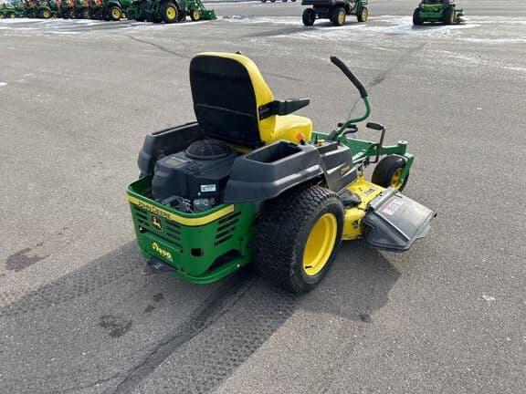 Image of John Deere Z540R equipment image 4