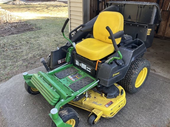 2019 John Deere Z540R Equipment Image0
