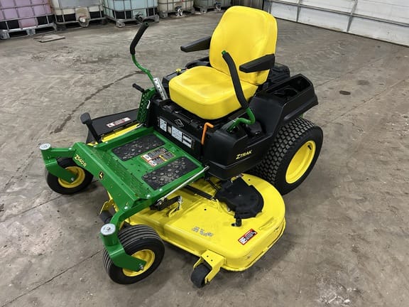 2019 John Deere Z540R Equipment Image0