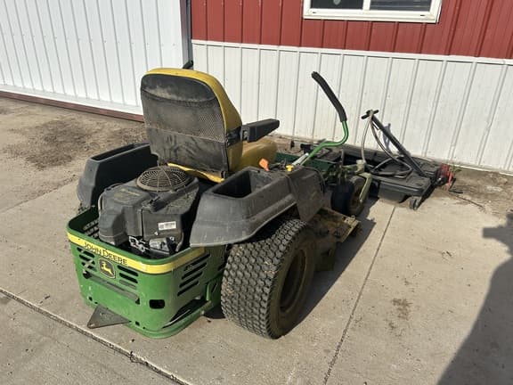 Image of John Deere Z540R equipment image 1
