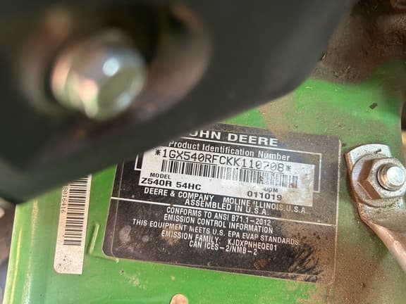 Image of John Deere Z540R equipment image 1