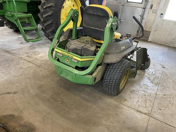 Image of John Deere Z720E equipment image 2