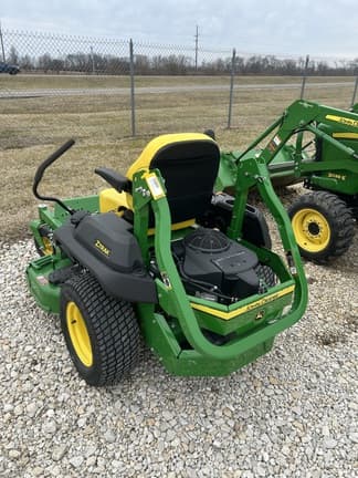 Image of John Deere Z720E equipment image 1