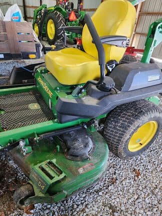 Main image John Deere Z720E