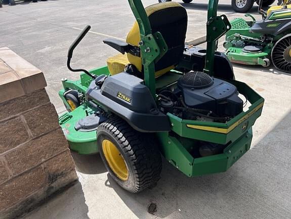 Image of John Deere Z720E equipment image 3