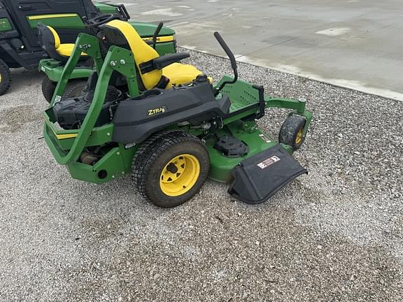 Image of John Deere Z735E equipment image 3