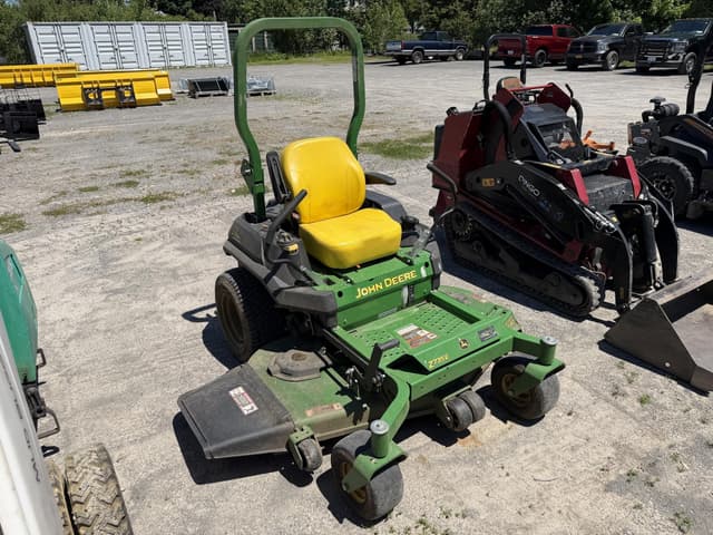 Image of John Deere Z735E equipment image 1