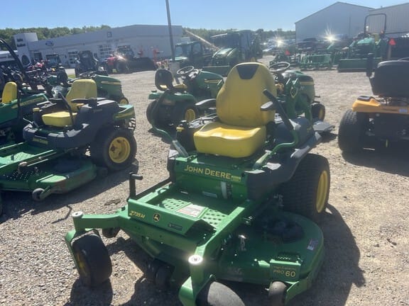 2019 John Deere Z735M Equipment Image0