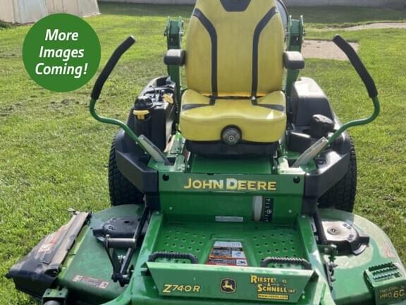 Image of John Deere Z740R Primary Image