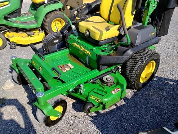 Image of John Deere Z740R equipment image 4