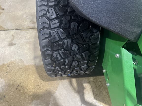 Image of John Deere Z740R equipment image 4