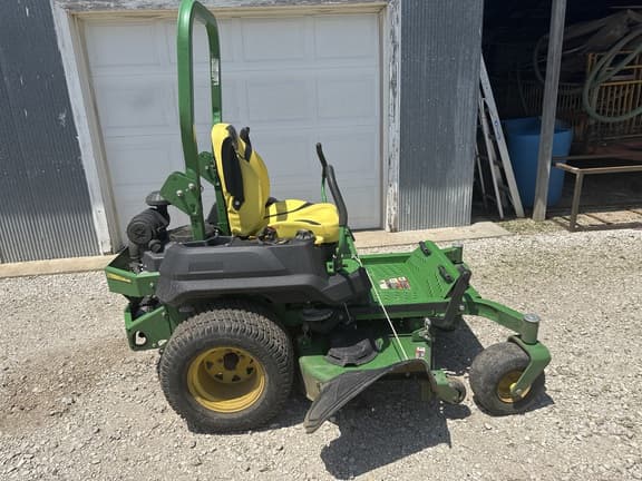 Image of John Deere Z740R equipment image 2