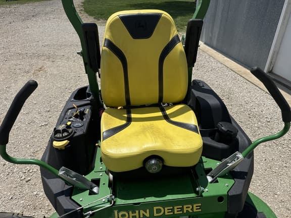 Image of John Deere Z740R equipment image 4