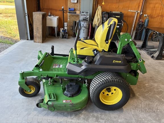 Image of John Deere Z740R equipment image 1