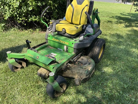 2019 John Deere Z740R Equipment Image0