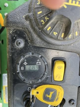Image of John Deere Z740R equipment image 4
