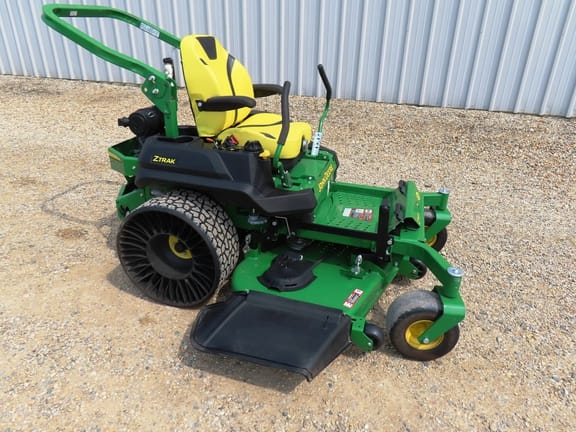 2019 John Deere Z740R Equipment Image0
