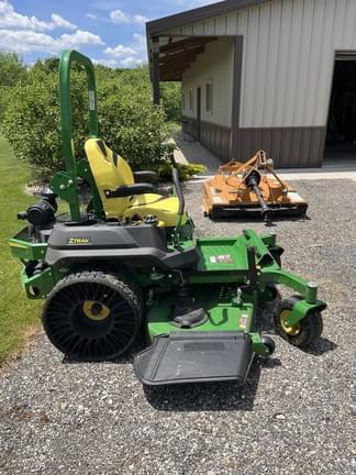 Image of John Deere Z740R equipment image 1
