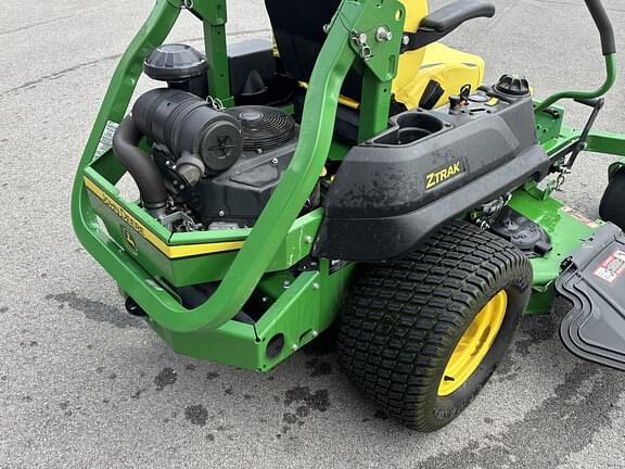 Image of John Deere Z740R equipment image 3