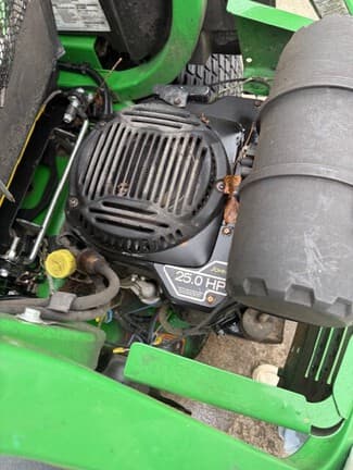 Image of John Deere Z915E equipment image 4
