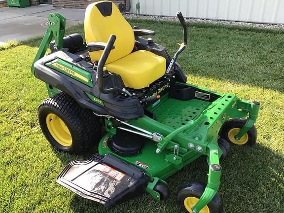 Image of John Deere Z915E Primary image