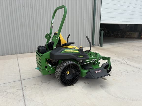Image of John Deere Z915E equipment image 3