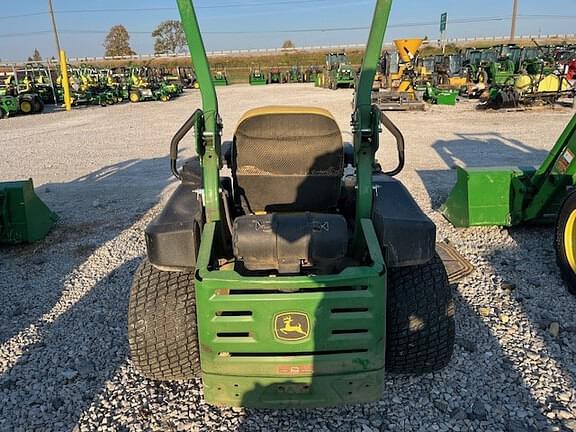 Image of John Deere Z915E equipment image 2