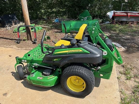 Image of John Deere Z915E equipment image 1