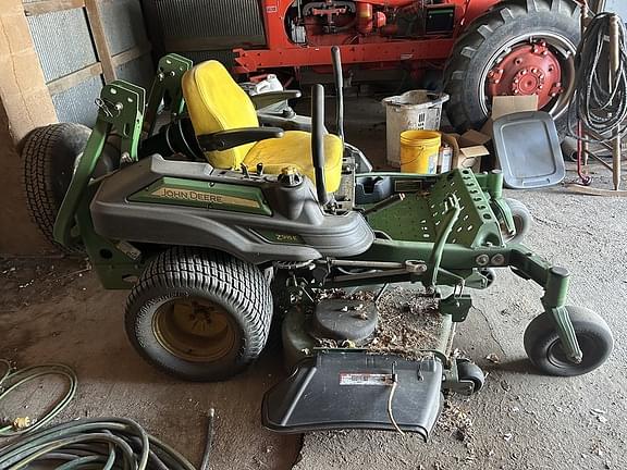 Image of John Deere Z915E Primary image