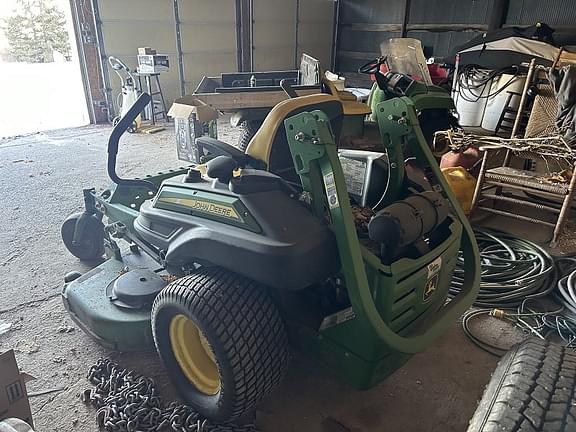 Image of John Deere Z915E equipment image 4