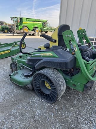 Image of John Deere Z920M equipment image 1