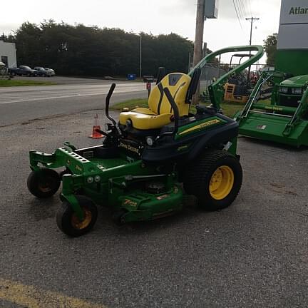 Image of John Deere Z920M equipment image 1