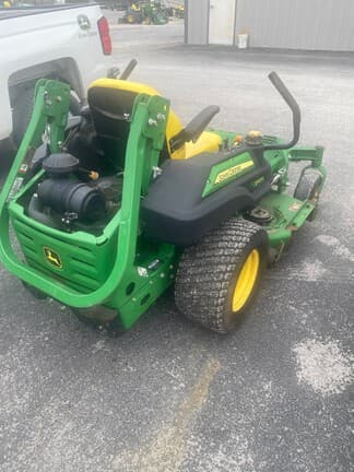 Image of John Deere Z920M equipment image 2