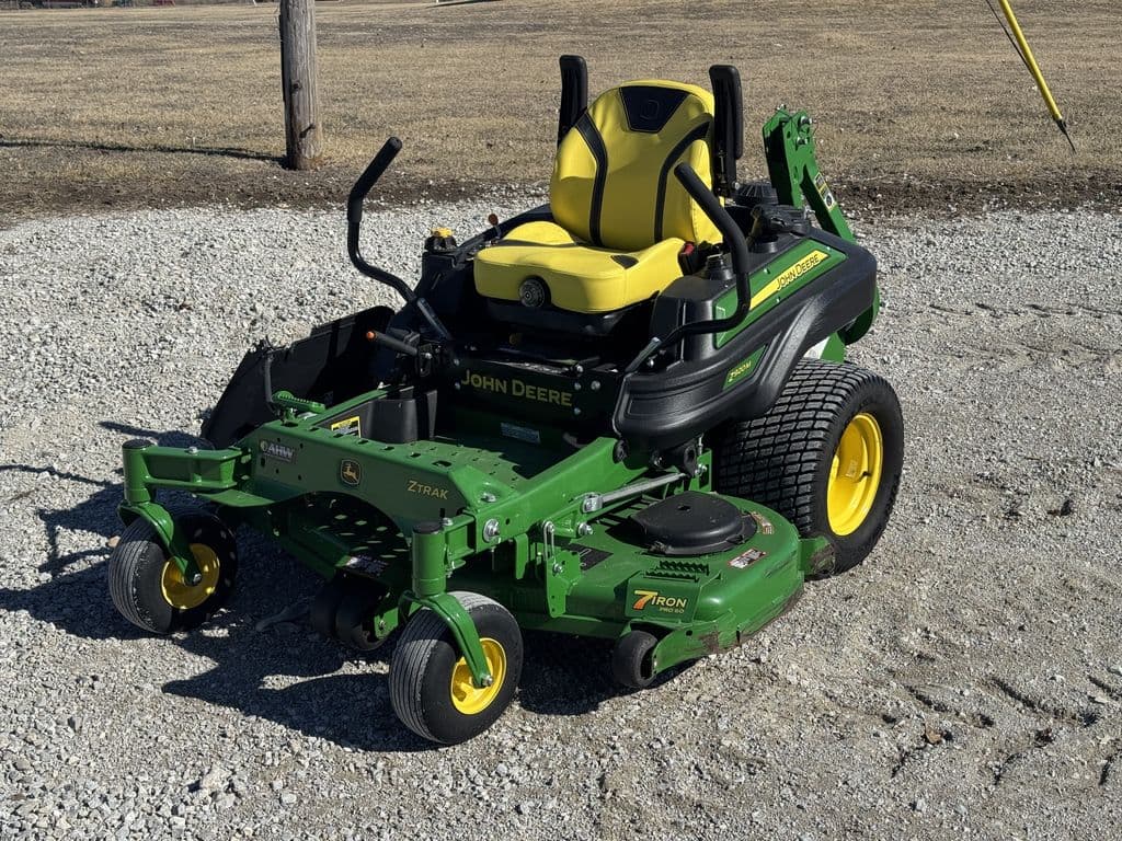 Image of John Deere Z920M Primary image