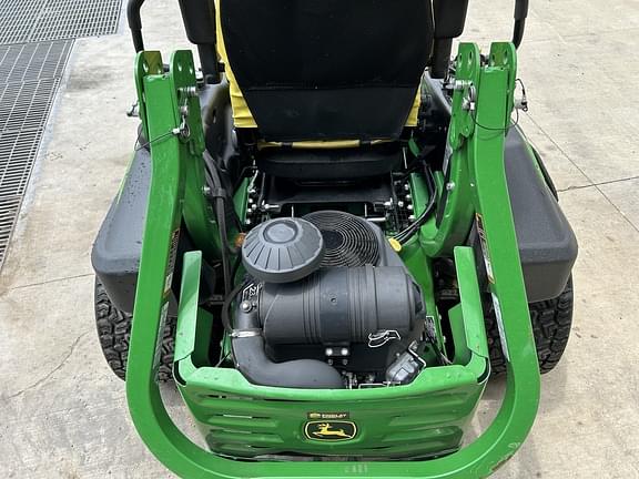 Image of John Deere Z920M equipment image 4