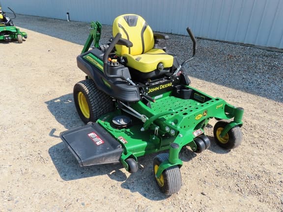 Image of John Deere Z920M equipment image 2
