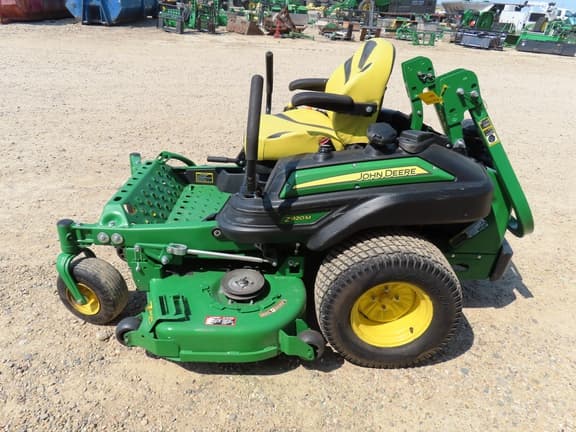 Image of John Deere Z920M equipment image 4