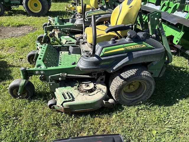 Image of John Deere Z920M equipment image 3
