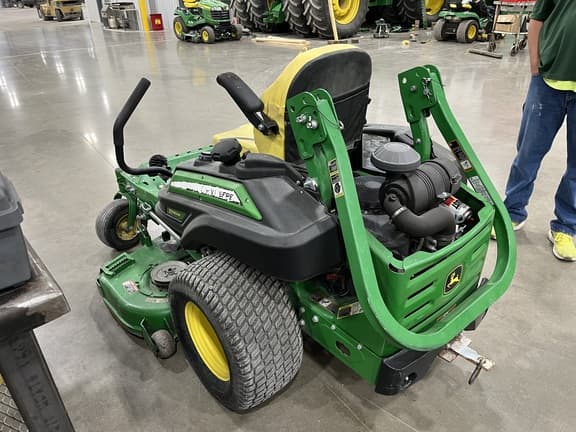 Image of John Deere Z930M equipment image 4