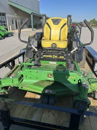 Main image John Deere Z930M