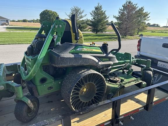 Image of John Deere Z930M equipment image 3