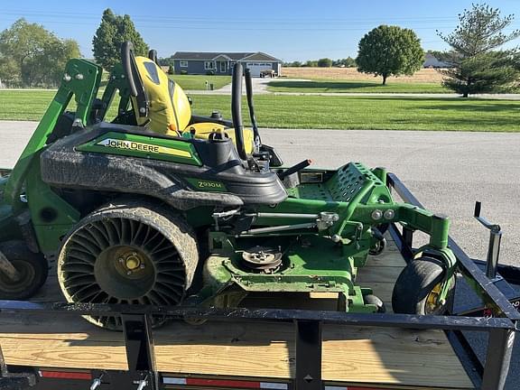 Image of John Deere Z930M equipment image 2