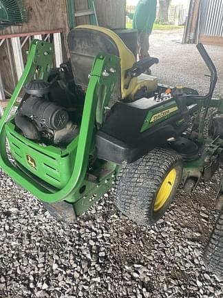 Image of John Deere Z930M equipment image 3