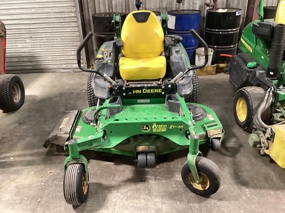 Image of John Deere Z930M equipment image 3