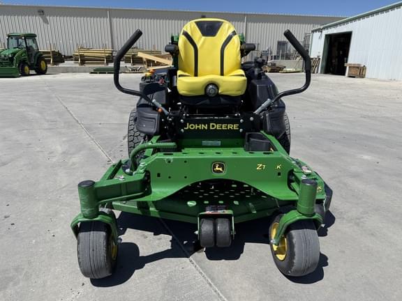 Image of John Deere Z930M equipment image 1