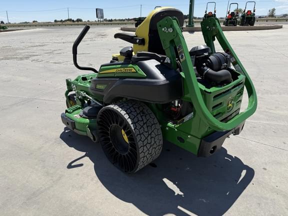 Image of John Deere Z930M equipment image 4