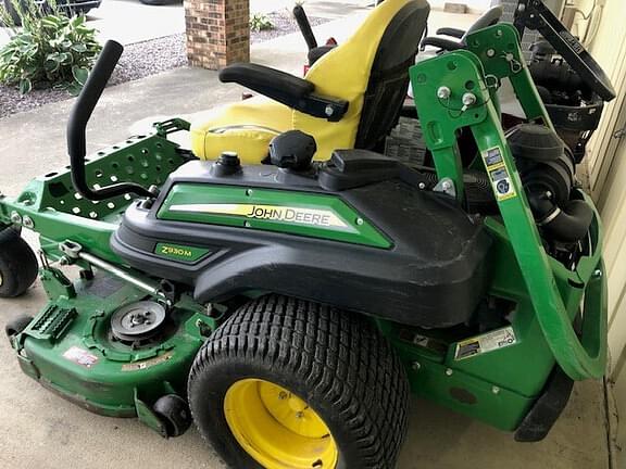 Image of John Deere Z930M equipment image 4