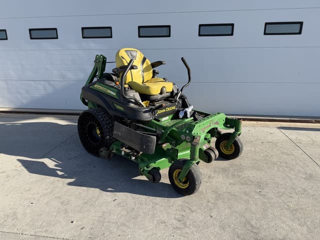 Image of John Deere Z930M equipment image 2