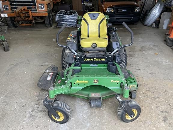 Image of John Deere Z930M equipment image 1